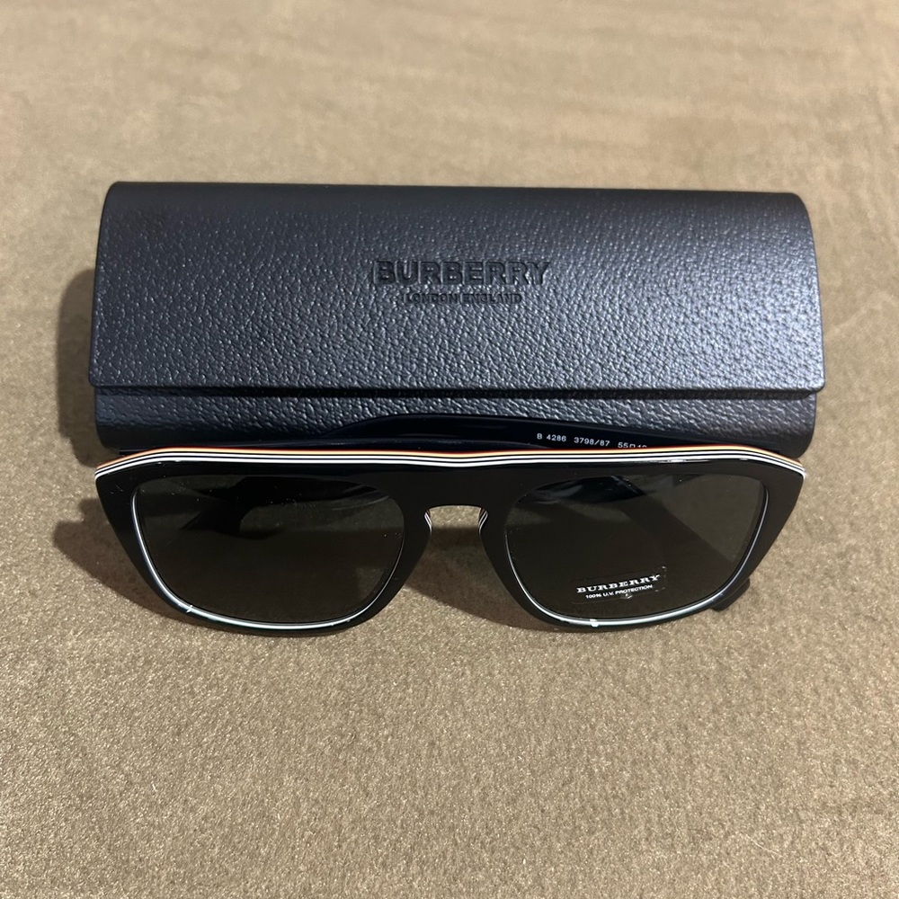 Burberry Black Sunglasses